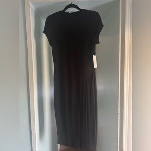 Black Short-Sleeve Midi Dress